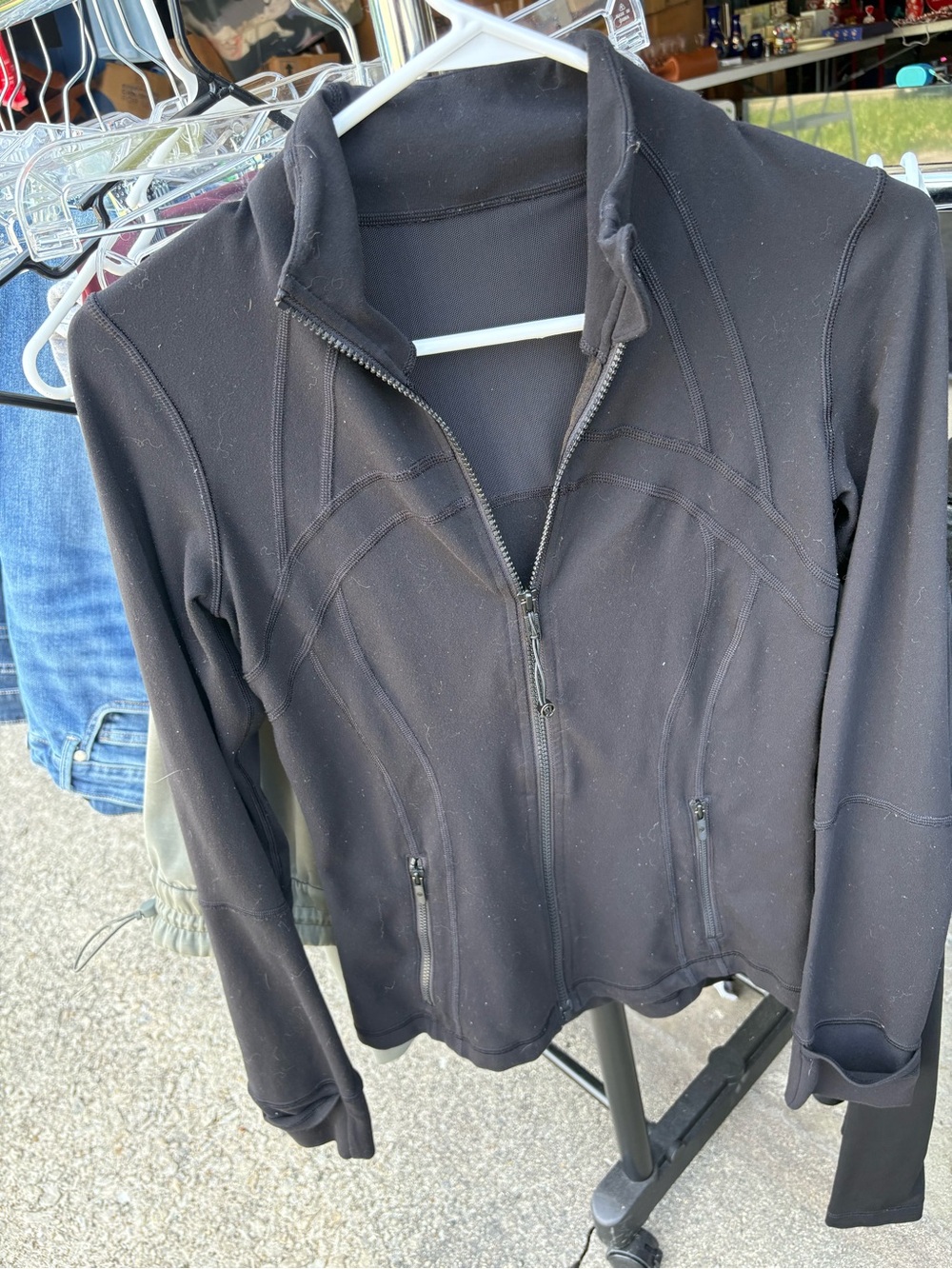 Women’s Lululemon Black Zip-Front Active Jacket